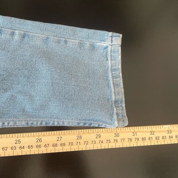 Forever 21 Jeans Men Size 32 Mid Rise Narrow Hip Slim Leg Light Denim - Picture 10 of 13